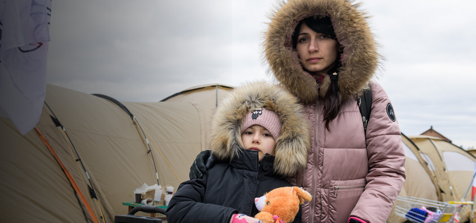 Mother and child displaced by Ukraine war